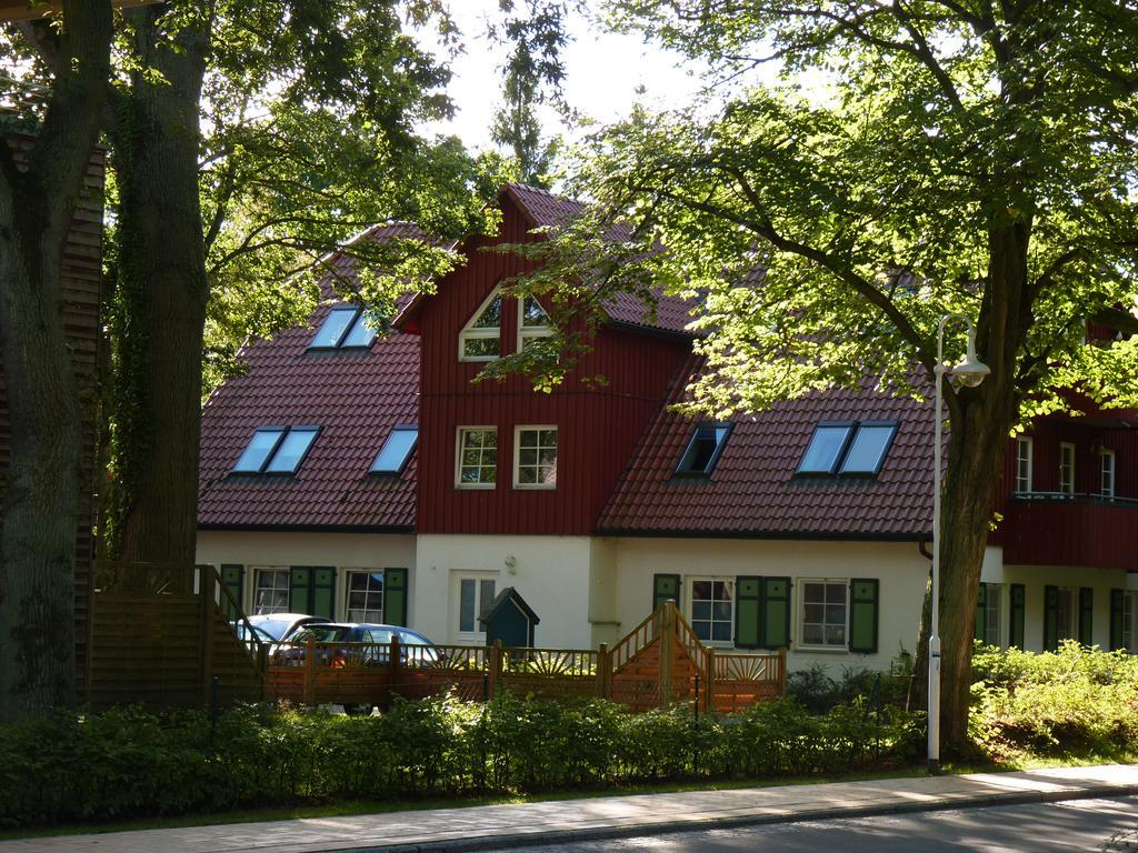 Ferienwohnungen Am Bernsteinweg Prerow Exterior foto